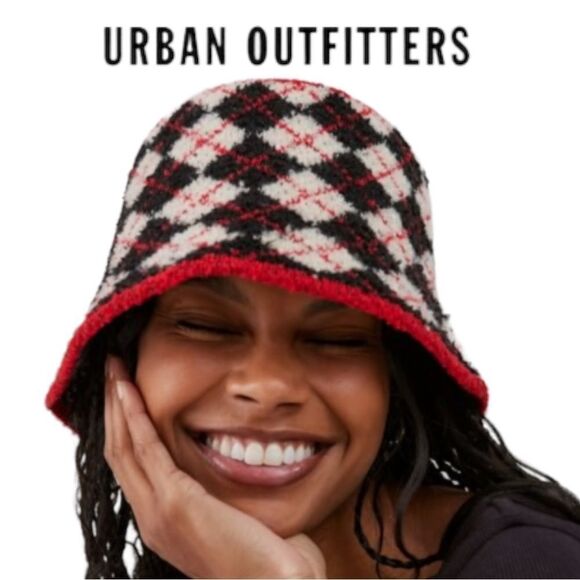 NEW Urban Outfitters UO Gabbi Knit Bucket Cap Hat - Picture 3 of 3